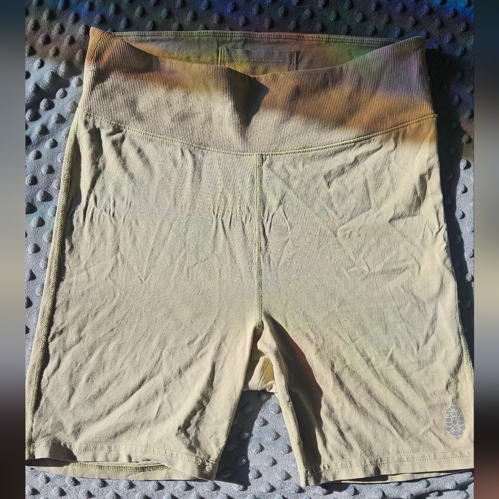 Free People Green Short Sleeve Tee - Picture 4 of 7